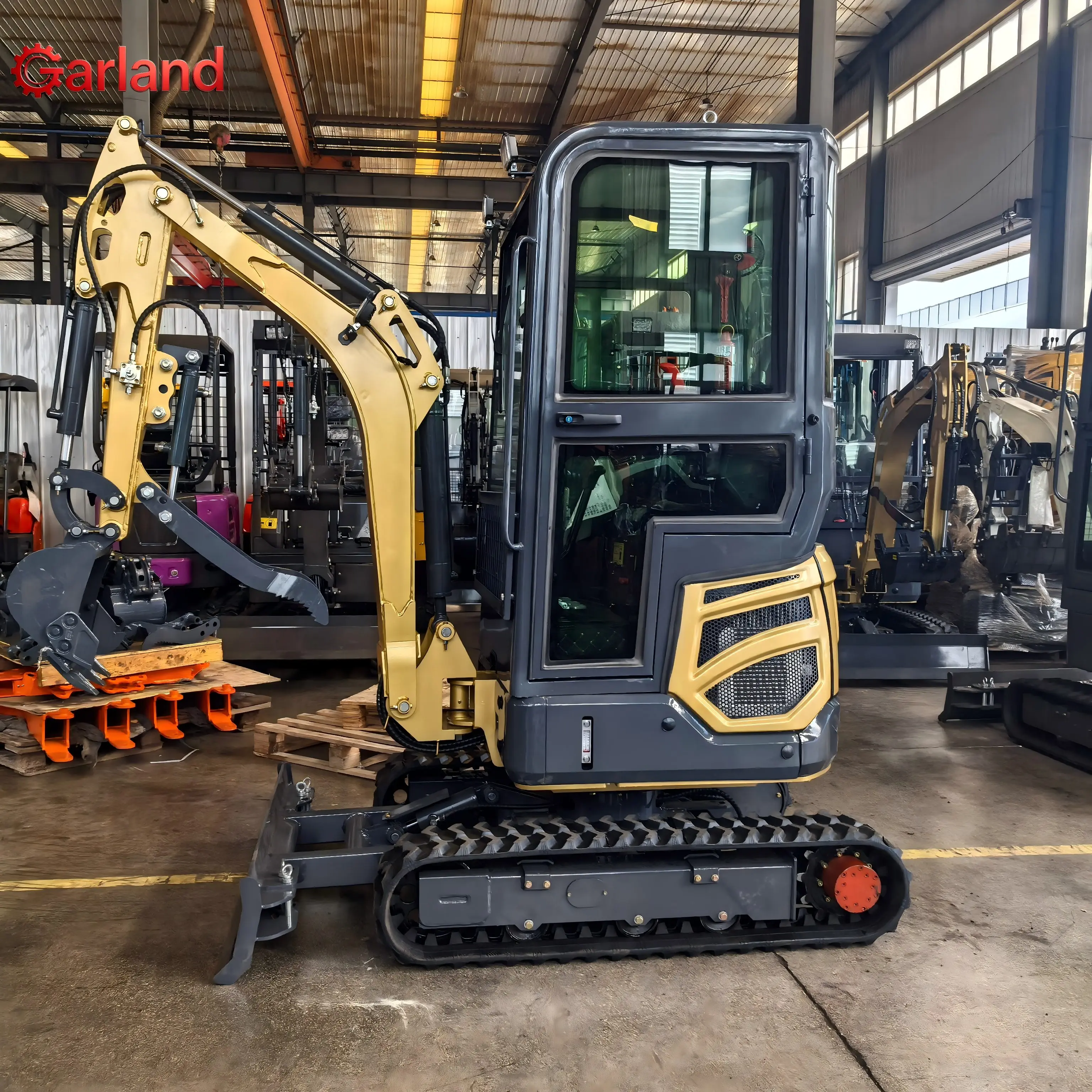 Free shippng 1.5 Ton 1.8 Ton Mini Excavator GLW15 GLW18 Mini Excavator Crawler 1500kg 1800kg New Digger