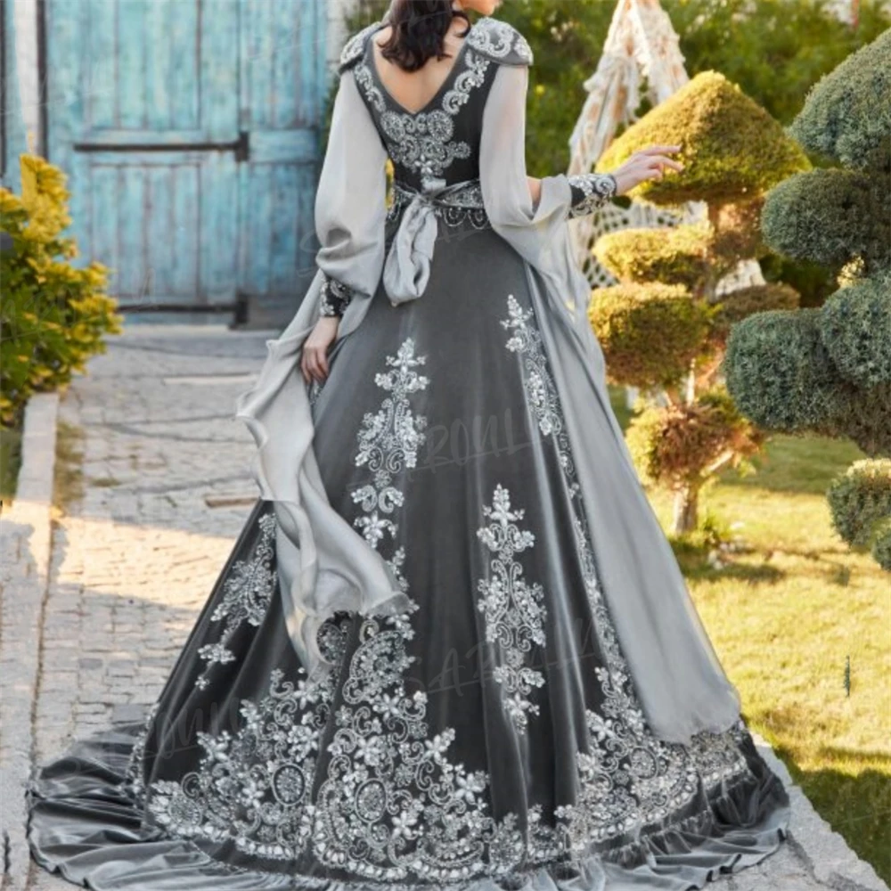 Arabic Caftan Women Formal Evening Gown Long Sleeve Silver Appliqued Luxury Maxi Prom Dress فساتين السهرة Vestidos De Gala