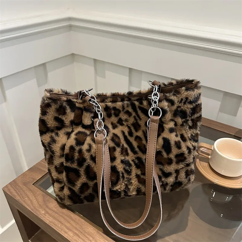 Retro Leopard Print Bags For Women 2024 Soft Plush Shoulder Bags Female Large Capacity Travel Bag Winter Warm Fluffy Totes