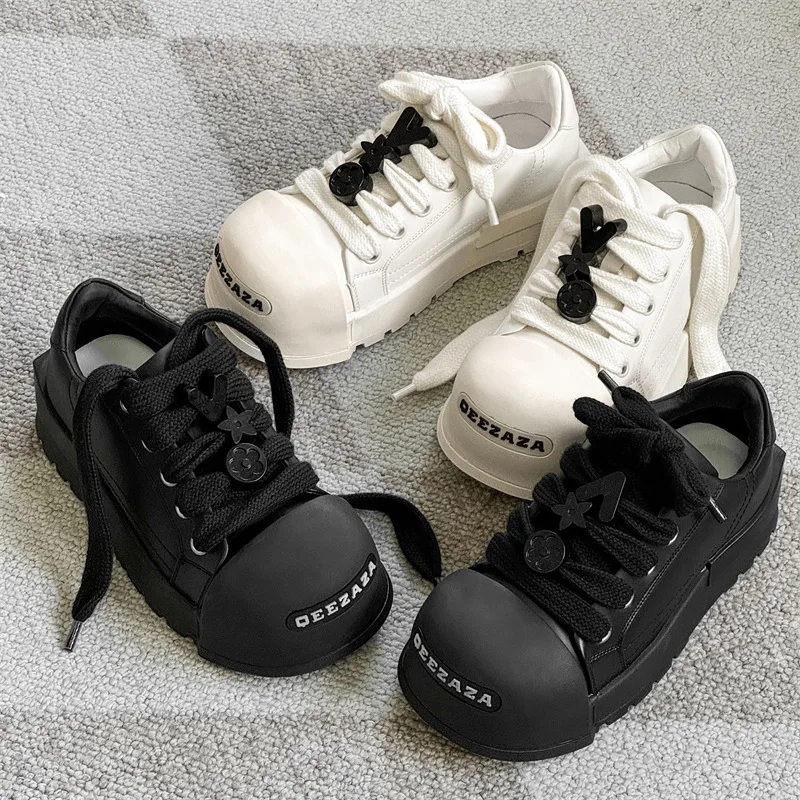 

Новые милые туфли для пар с большой головкой, осенне-зимние универсальные маленькие белые туфли на толстой подошве, увеличивающие рост, женские уличные кроссовки