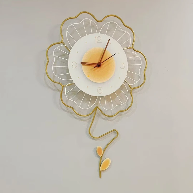 Luxury Minimalist Living Room Wall Clock Modern Restaurant Metal Mute Clocks Bedroom Kitchen Watch Room Decoration Quartz Clock
