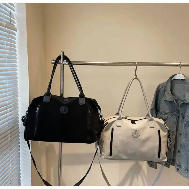 

Gym Fashion Bag for Men Women Shoe Wet Bag Waterproof Duffle Bag for Travel Sports Fitness Workout