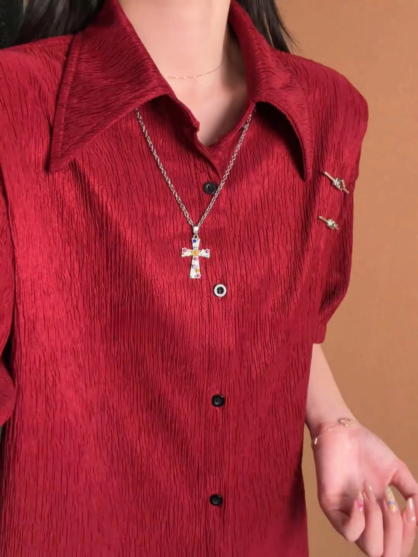 Nova Camisa Casual de Verão Estilo Chinês de Manga Curta em Seda Gelada com Textura Fina, Respirável, para Homens e Mulheres,...