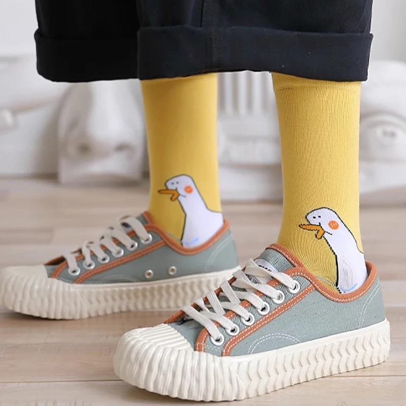 Middle Tube Ins Cute Socks Japanese Duck Cartoon Stockings Cotton College Trend Kawaii Women Socks