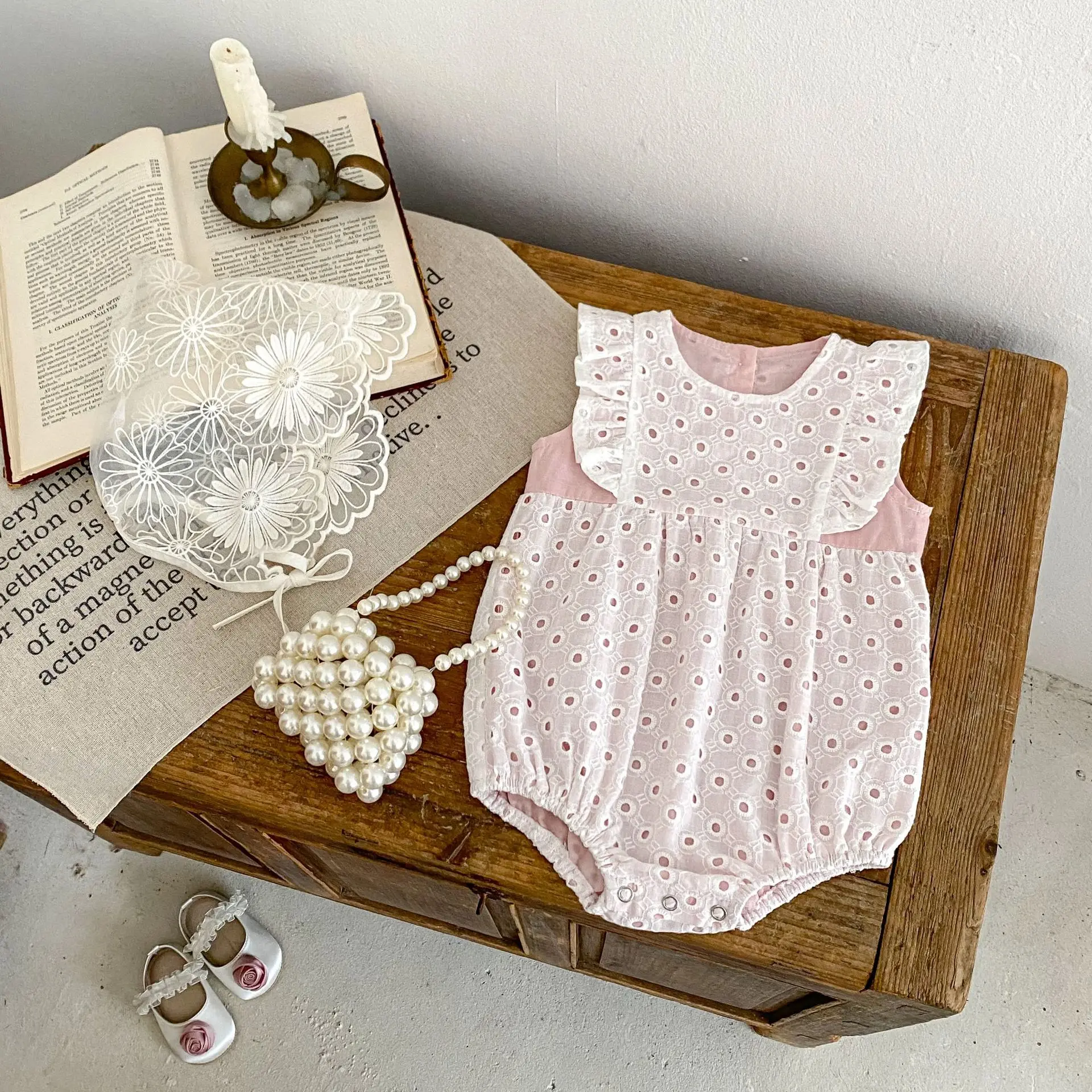 

Rompers Cotton Summer Children Baby Pink Hollowing Out Jumpsuits Sweet Round Collar Fashion 2024 Pink Sweet Sleeveless