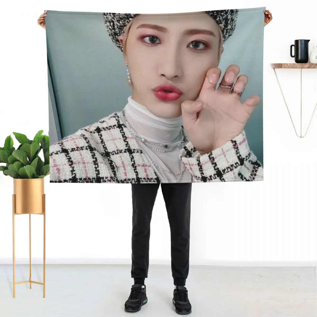 

ATEEZ Seonghwa Throw Blanket Warm Throw Blanket Gift for Anniversary