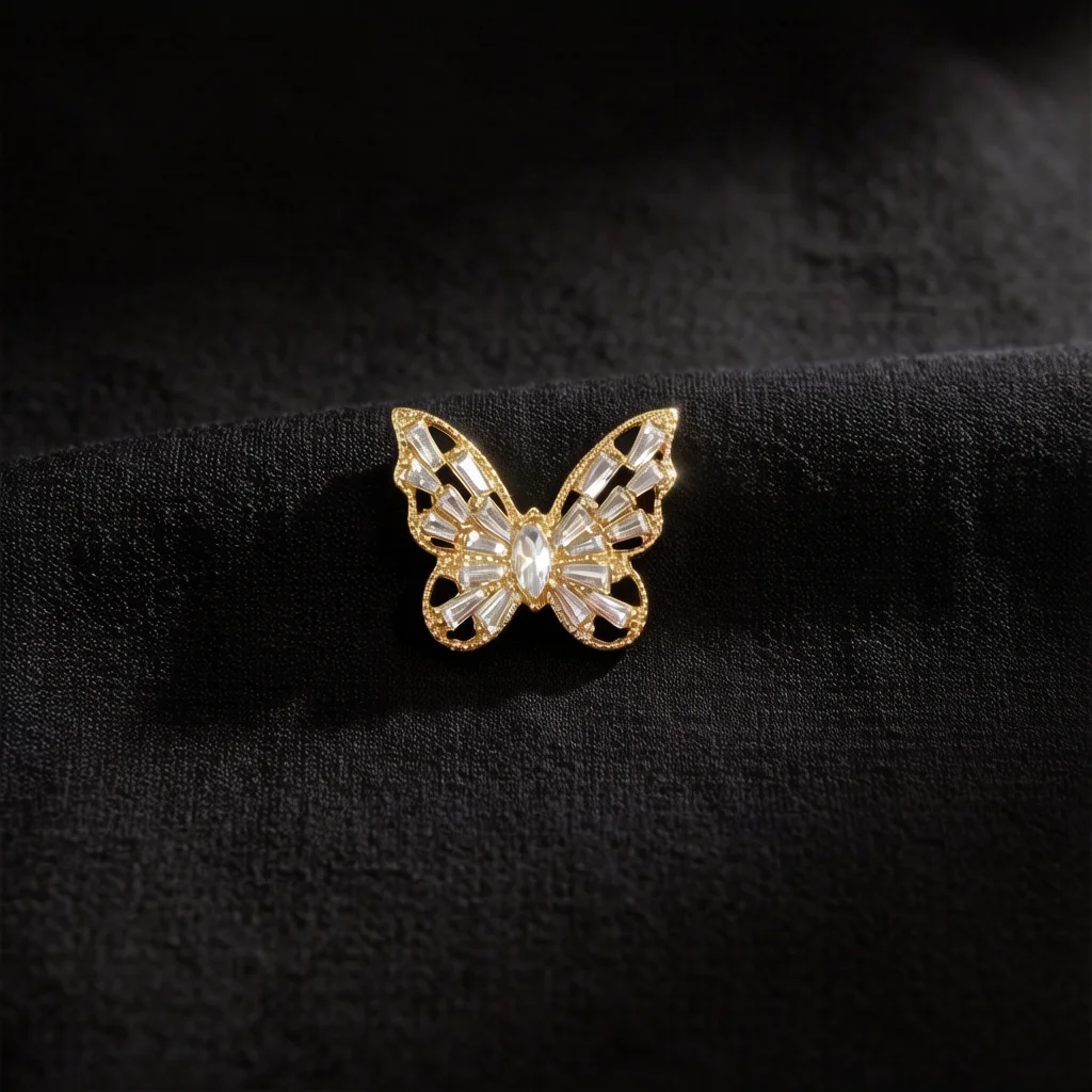 Fashion 26 Best Matching Accessories: Suit Lapel Pins, Commuting Anti-Exposure Accessories, Decorative Buttons, Shoe Badge, Shoe Accessories, Personalized Hidden Buttons, Couples, Light Luxury Waterproof, Versatile, Exquisite Brooches, Date Out, High-End, French Style, Scarf Clips, Neck Tie Accessories, Women's Suit Pins