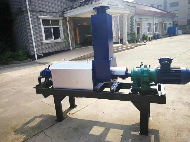 Farm dewatering extruder dryer for chicken manure/cow dung cattle pig manure solid liquid manure separator