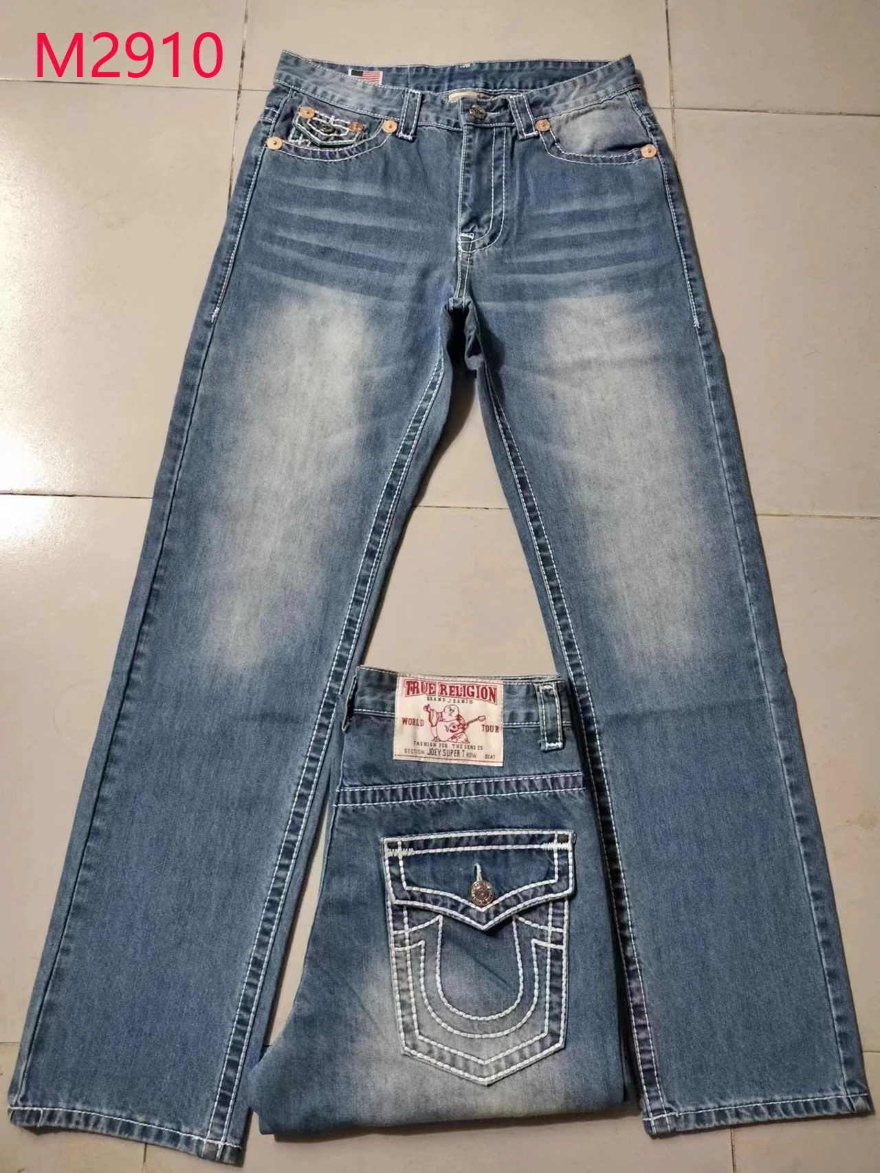 Light blue white thick line m2910