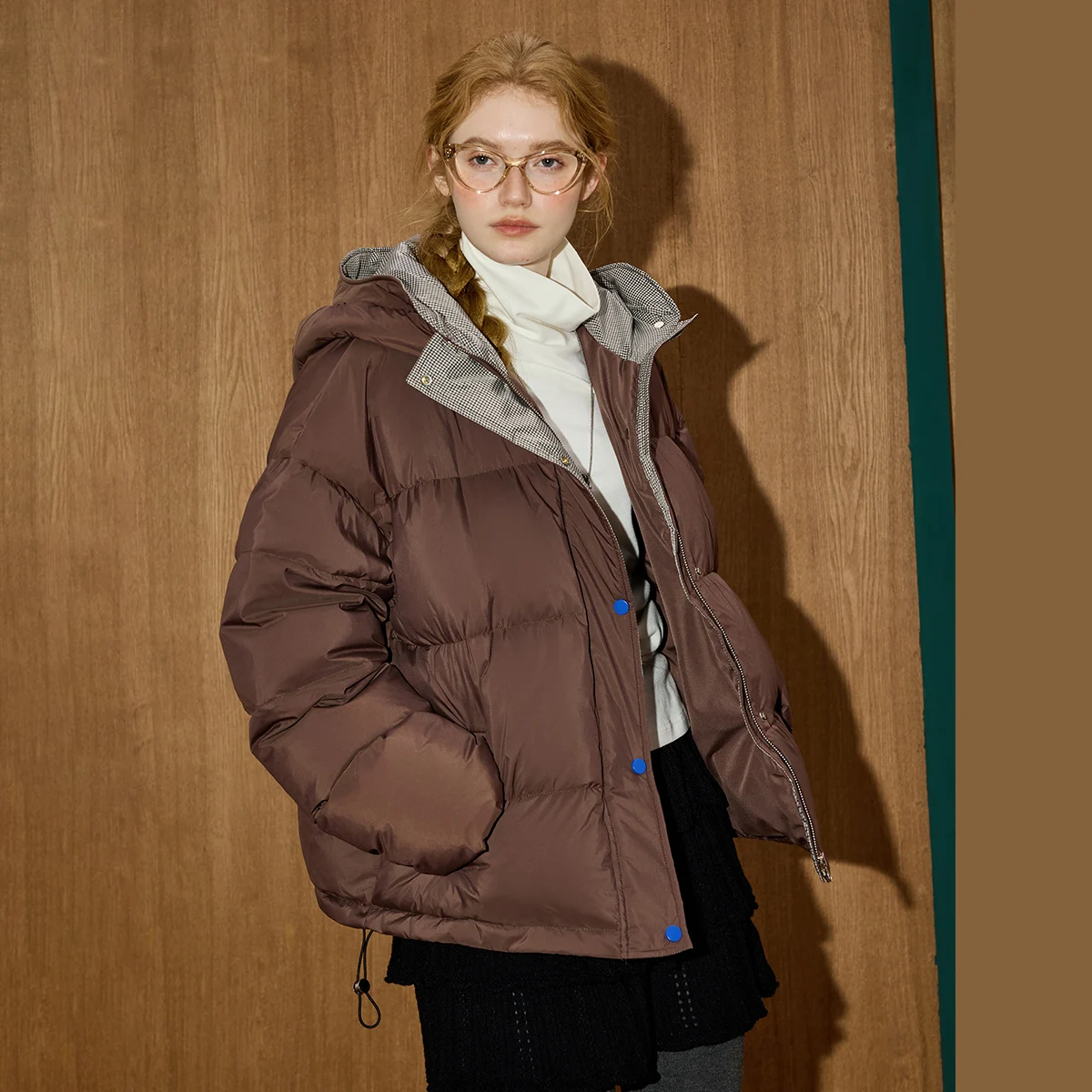 2025 الشتاء المرأة 90% أسفل سترة منفوخة ملابس العمل سترة المتضخم فضفاضة تناسب سميكة الحرارية بطانة مصمم المتسكعون