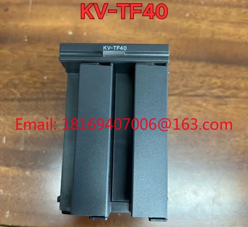 

Бывший в употреблении тест функции модуля ПЛК KV-TF40 нормально