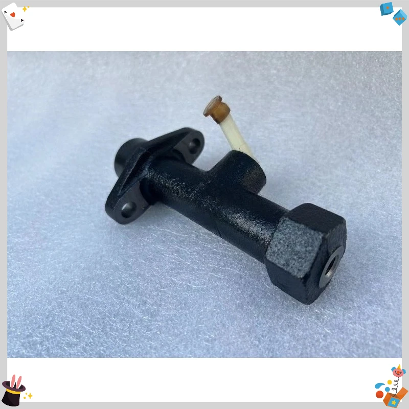 pieces-de-chariot-elevateur-pompe-de-frein-maitre-cylindre-pour-tcm-25t-1-piece