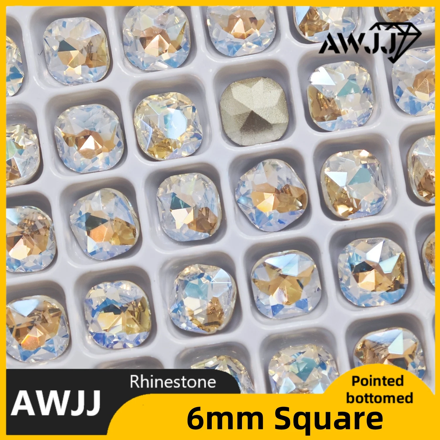 وامض قطرة بيضاء على شكل فراشة على شكل قلب وأشار قاع الديكور الأحجار الكريمة المستخدمة للأقراط والقلائد وإكسسوارات مجوهرات الأظافر