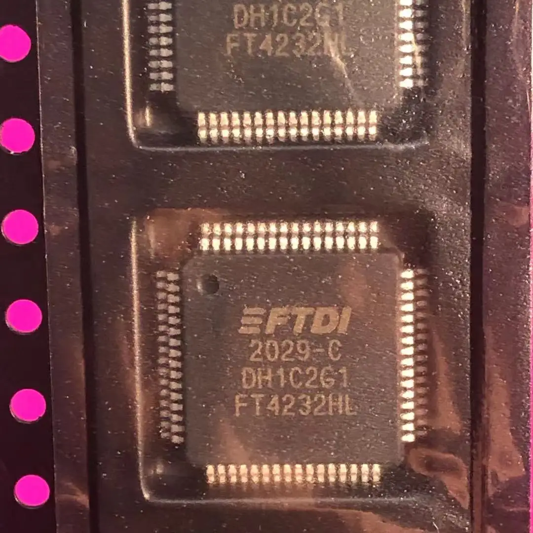 FT4232HL-REEL Высокоскоростной чип концентратора