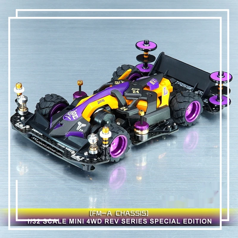 

Four wheel-drive Jedi chariot Black Mamba version of the finished modified car painted installation free no assembly