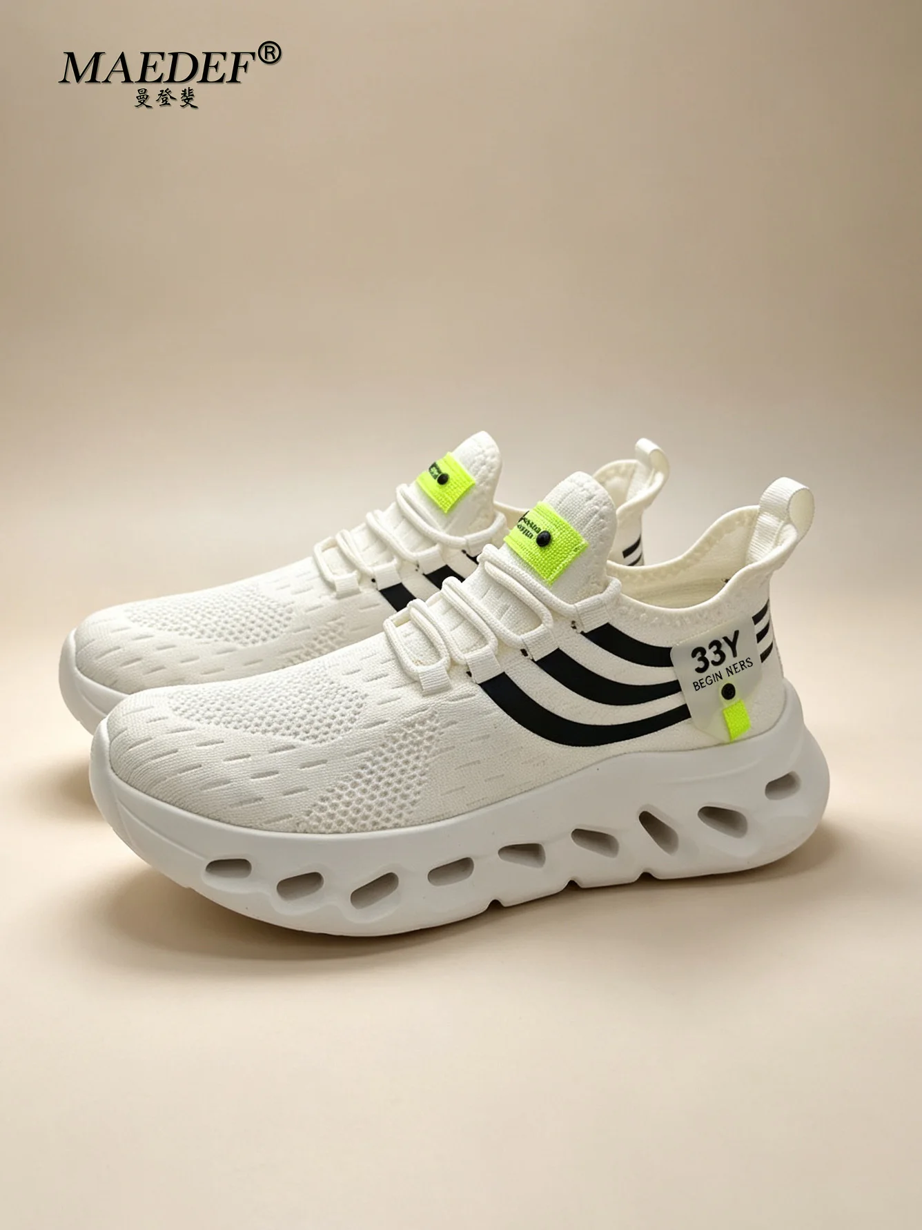 2026 Summer Fashion Outdoor Men Casual Sports Breathable Lightweight Sneakers Tennis Running Walking Shoes Male Vulcanized Shoes