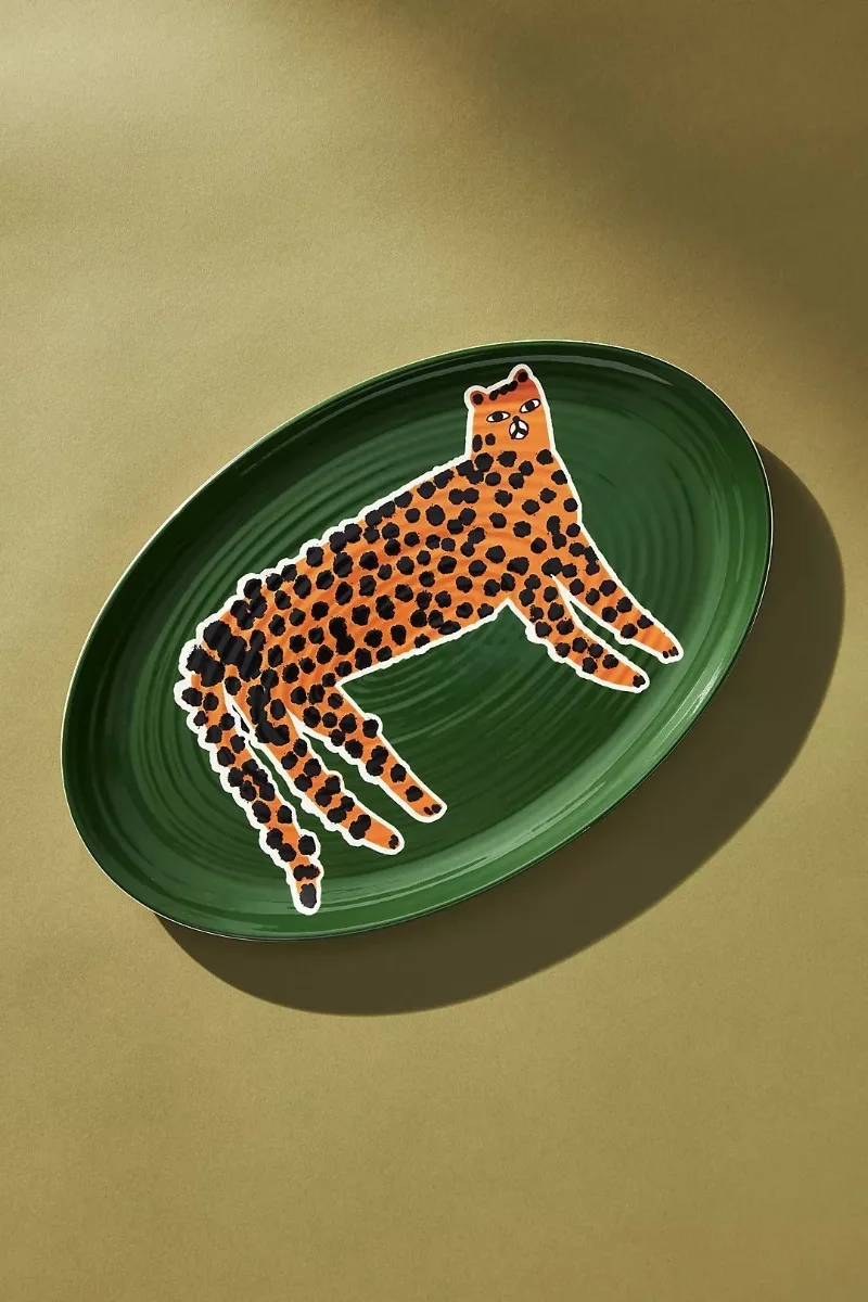 Handmade Painting Pottery Catwalk Leopard Plate