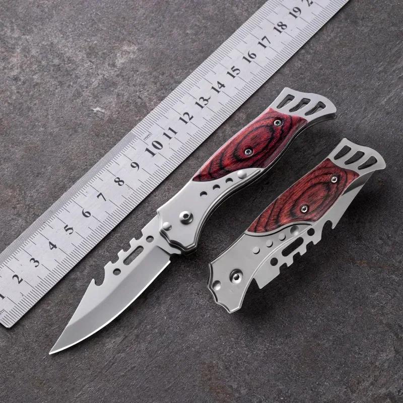 New Mini Pocket Folding Knife for Outdoor Use, Portable Self-defence Survival Knife for Mountaineering, Edc of High Hardness