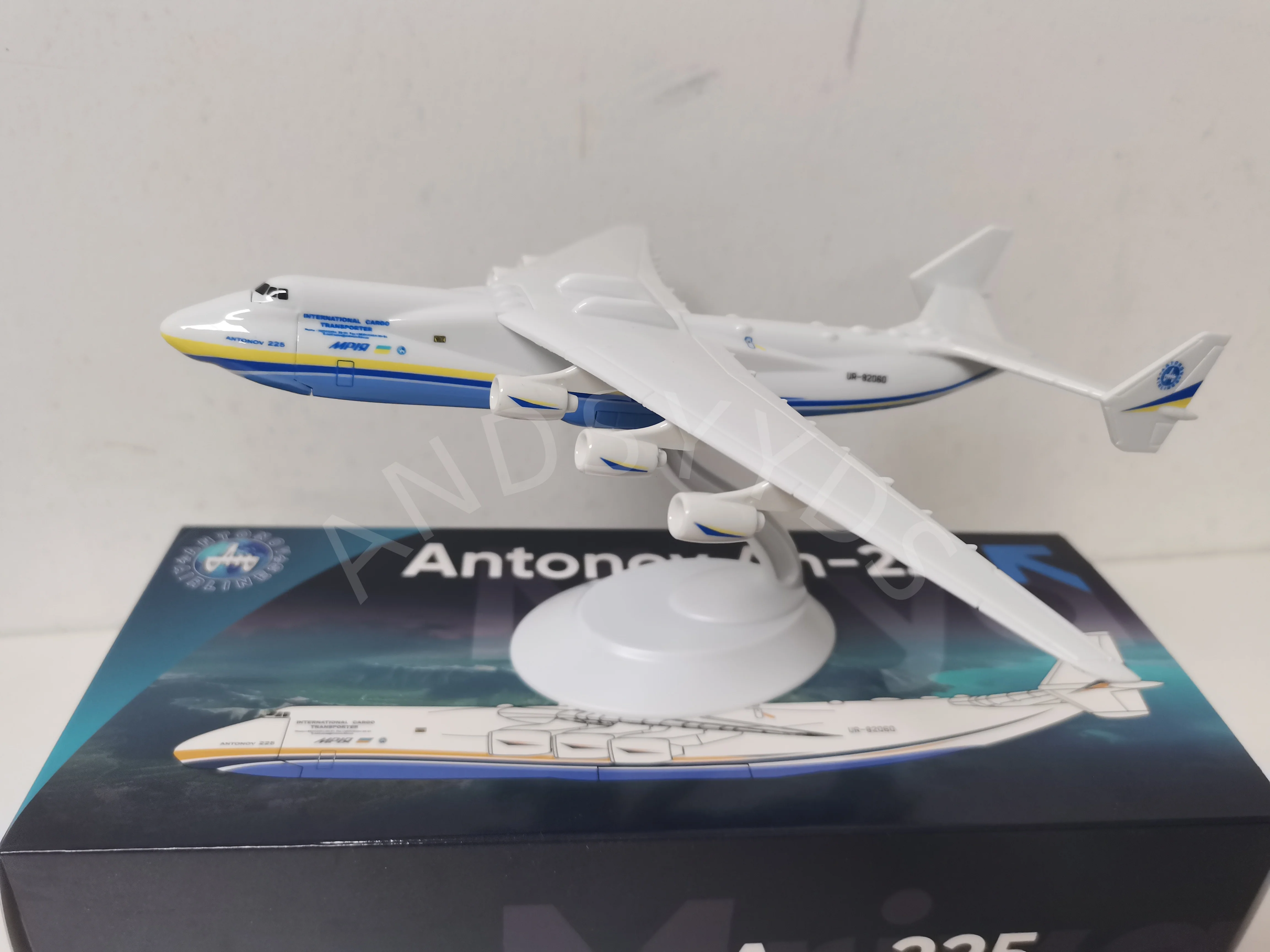 Aviation Airplane 20cm Series New AN-225 