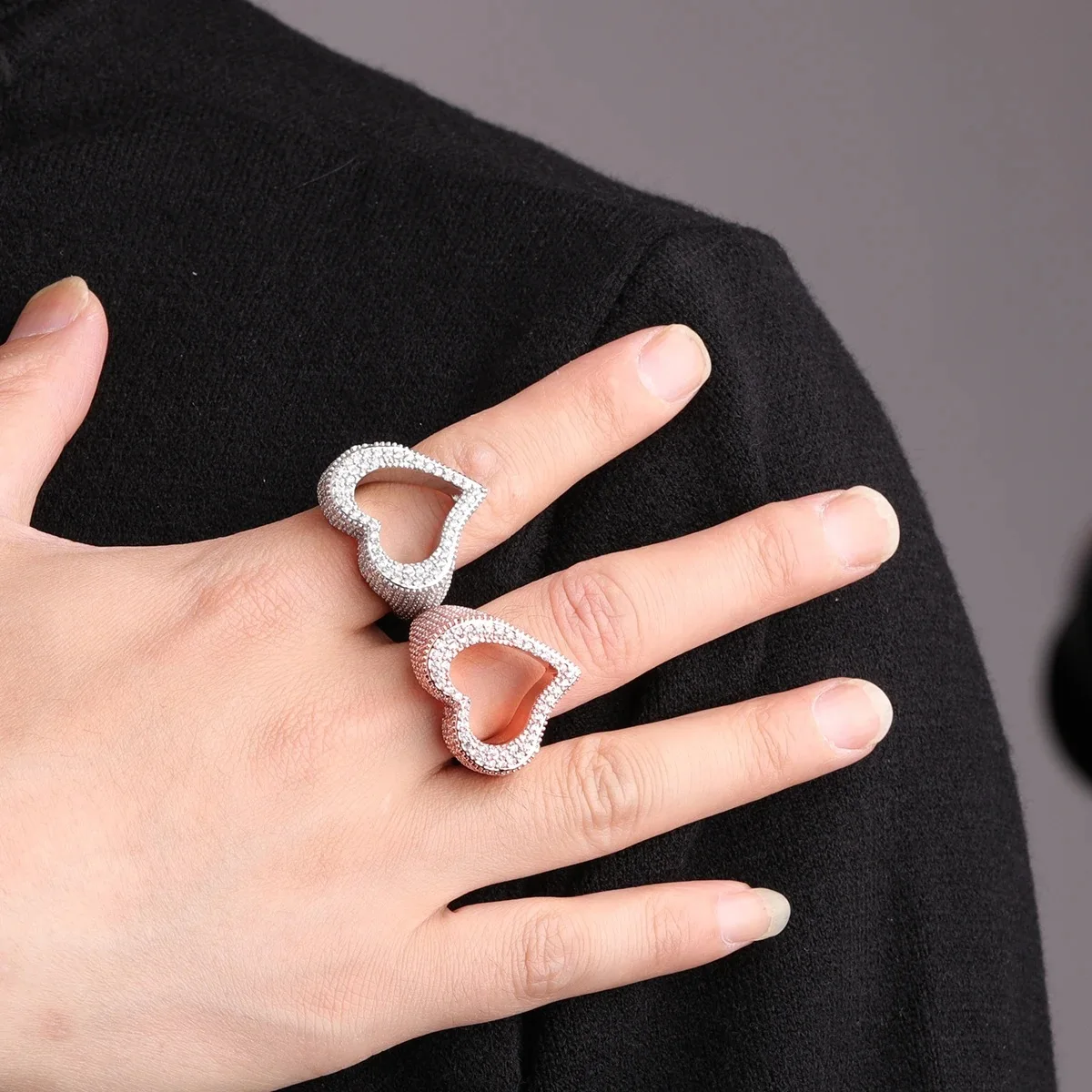 

New Big Open Heart Ring for Women Iced Out Finger Charms Bling Baguette Zircon Fashion Hip Hop Jewelry 2026