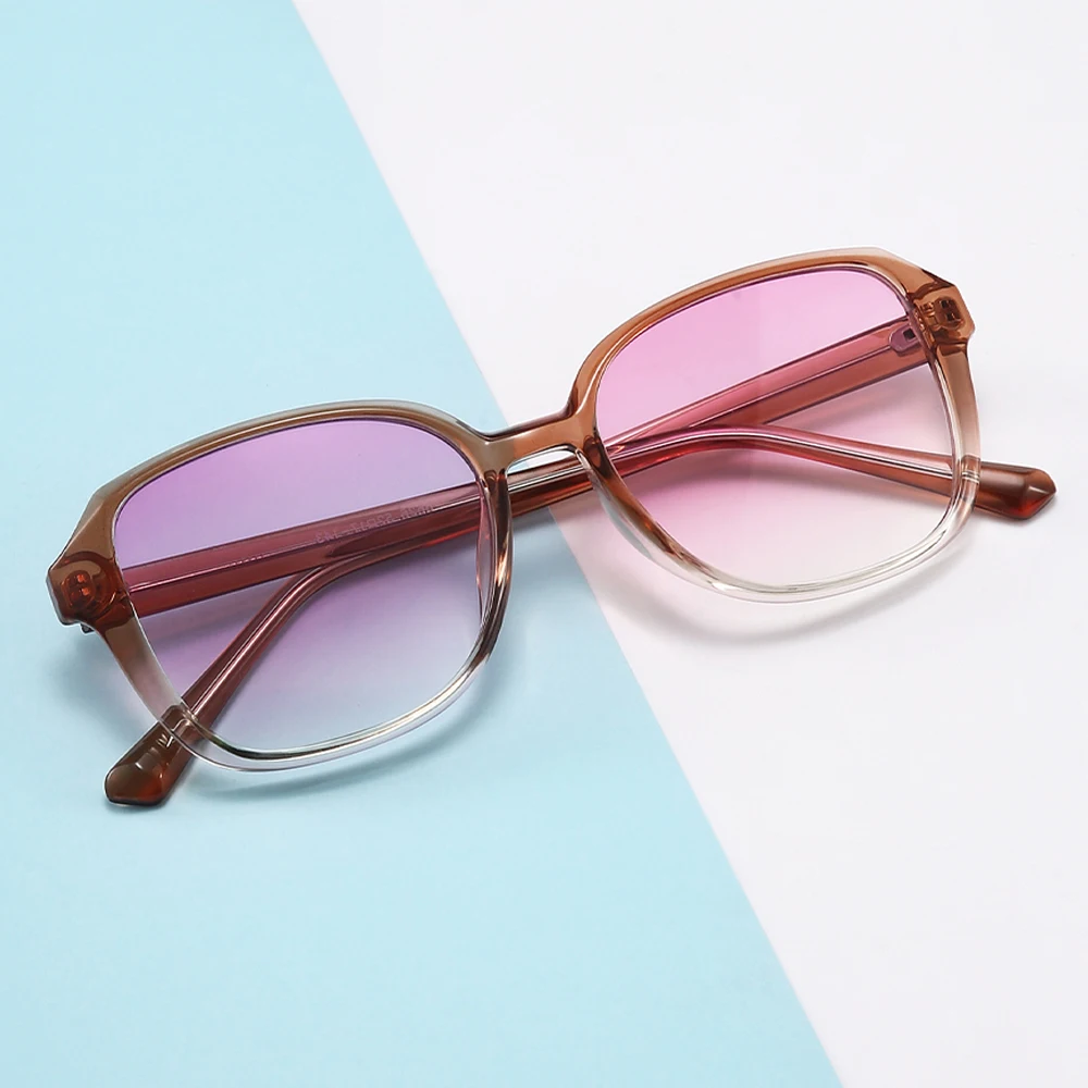 

Fytoo Women's New Cat Eye Fashion Sunglasses with Sunscreen Function, Gradient Pink Lens Design Fashionable Trend, Perfect Summe