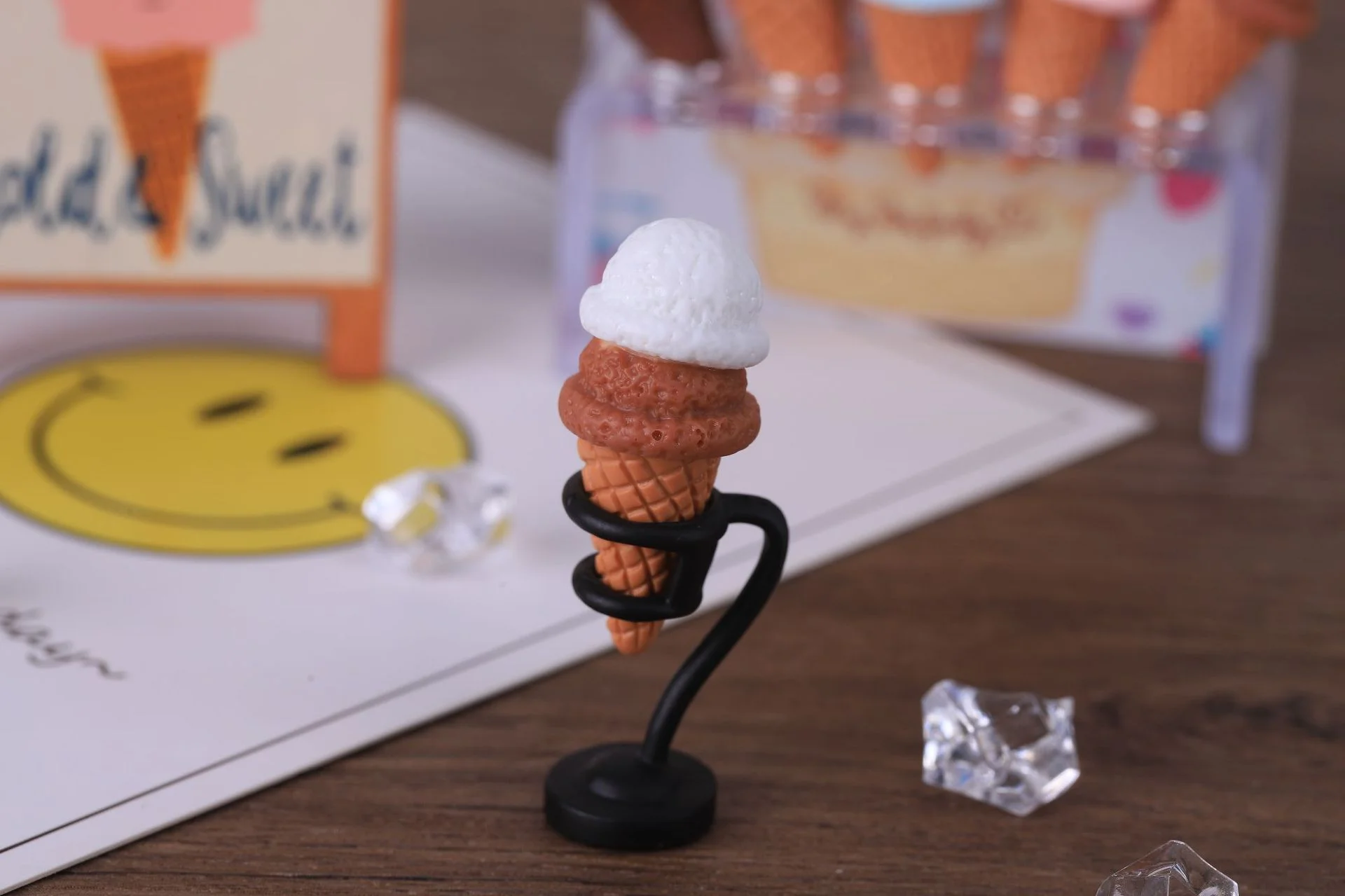 10 Stück Niedliche Doppelschichtige Dreidimensionale Eiswaffel DIY Simulations-Lebensmittel-Spielzeug Harz-Ornament – Detail 6