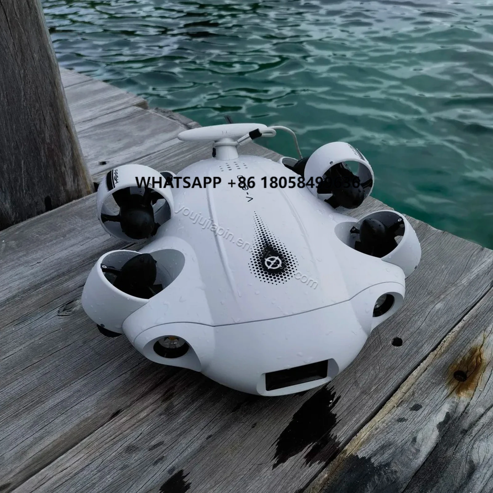 

FIFISH V-EVO Underwater Rov Diving Underwater ROV 4K Finder with Grabber Arm