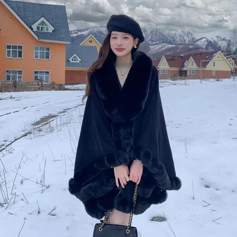 women's-winter-warm-plush-cape-gradient-color-casual-style-faux-fur-ball-opening-design-scarf-for-leisure-sports