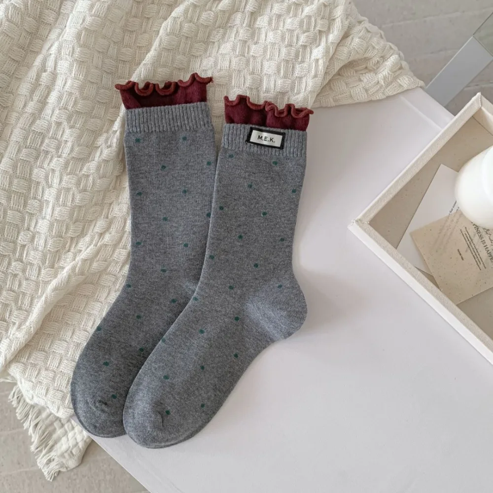 

New Dots Cute Women Socks Soft Cotton Casual Long Socks Preppy Style Breathable Snow Boot Socks Autumn Winter