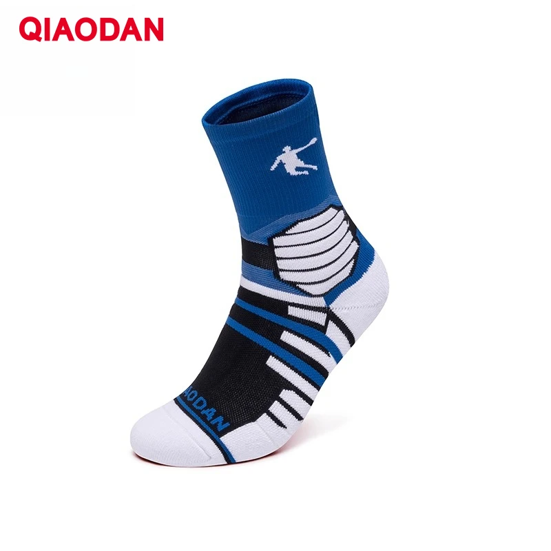 QIAODAN Men's One Size Tall Socks 2025 Confort Sports Running Socks Colorful Splicing Breathable Knit Thick Socks XWF43202001