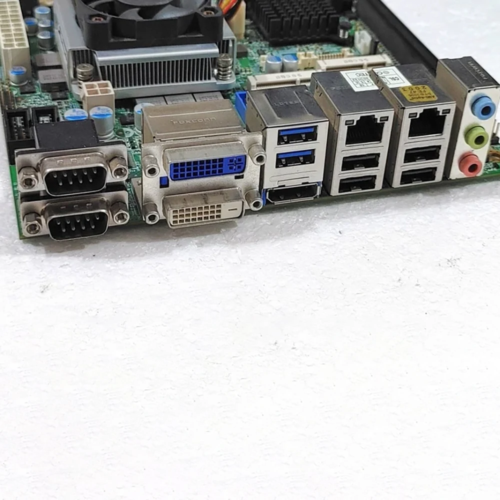 

Промышленная материнская плата MINI-ITX DDR3 MI970VF SBC