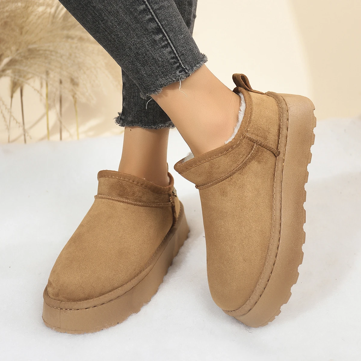 Winter Women Thermal Insulated Platform Snow Boots Faux Suede Non Slip Faux Fur Lined Casual Outdoor Daily Walking Shoes - view 5