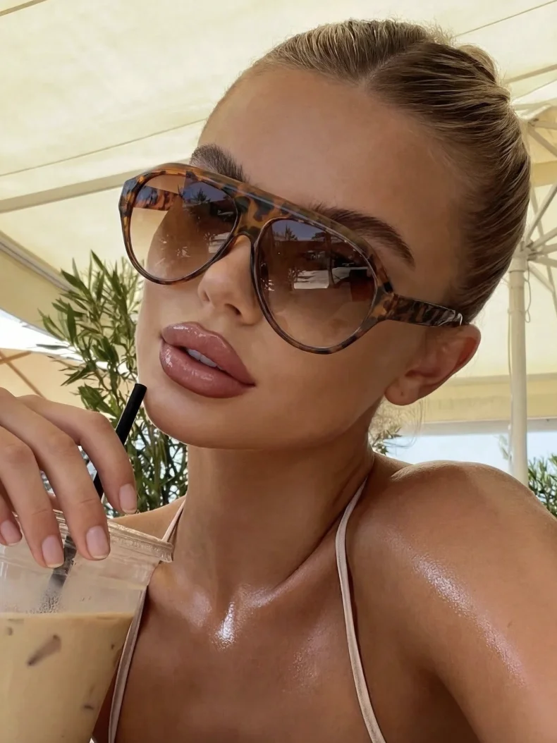 1 pair of unisex leopard print brown aviator style fashion sunglasses, with a bohemian design that combines modern and vintage charm, suitable for street photography, outfits, vacations, travel, and other occasions, a