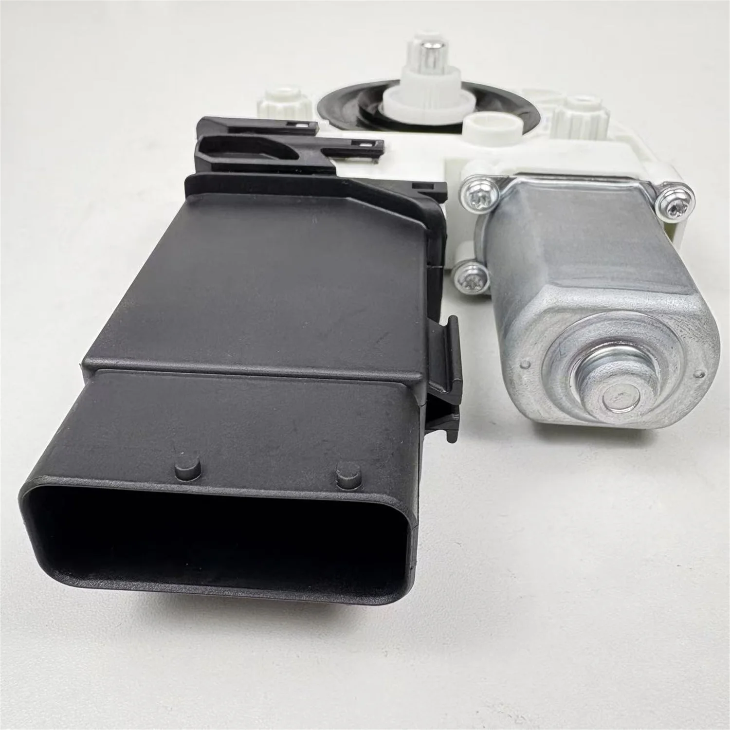New Anti-Pinch Glass Lift Window Motor 1U4959801D For New Model Anti-Pinch Feature 2001-2005 High-quality