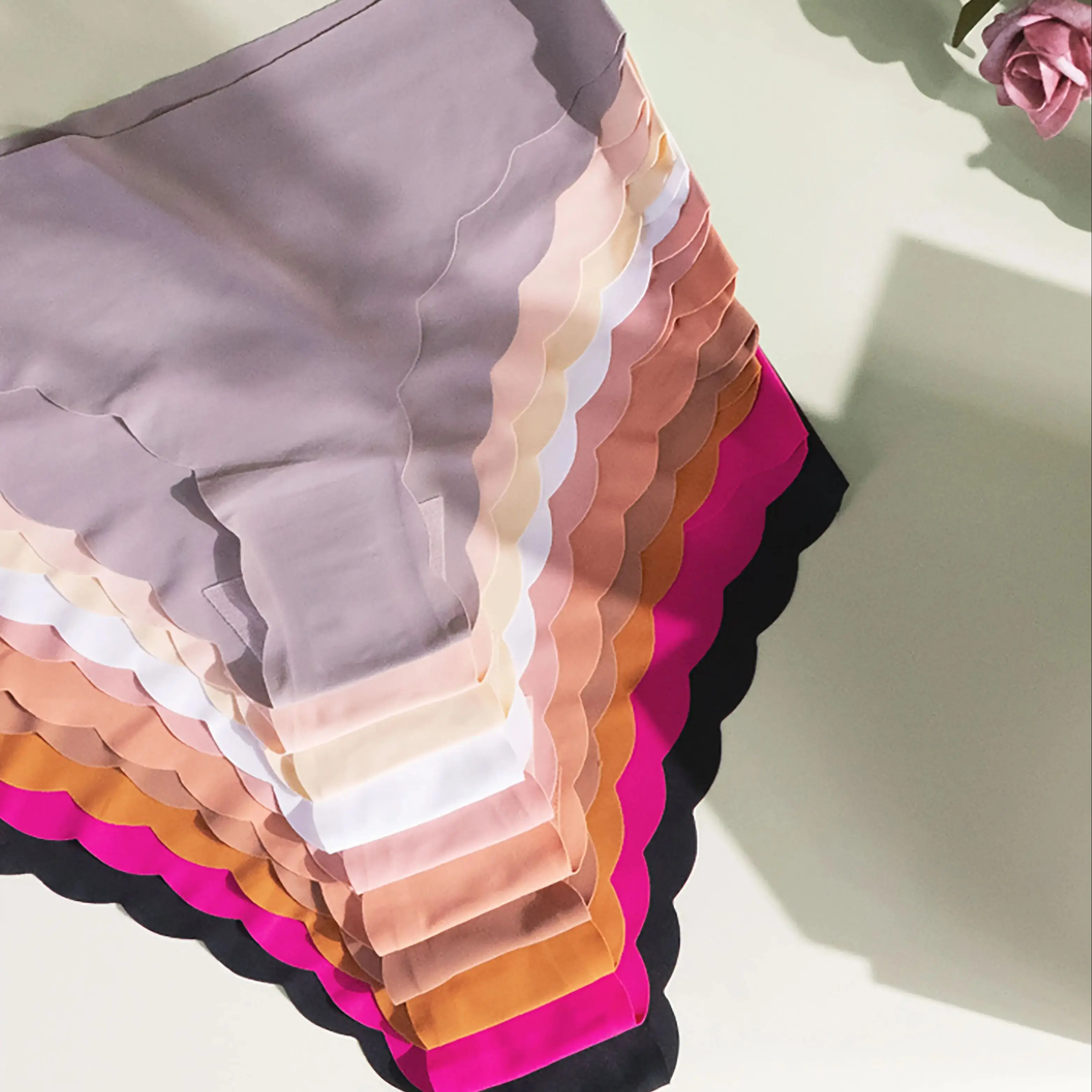 ملابس داخلية نسائية مثيرة غير مرئية من NoTrace لباس داخلي خفيف الوزن وجيد التهوية ومرونة عالية وحافة مموجة وخصر منخفض بلون سادة #2