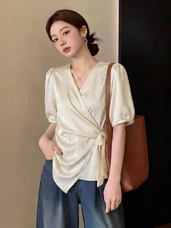

Elegant V-neck Acetate Satin Shirt Women's plus Size Belted Waist Top Korean Style Commute Fashion Loose Fit Short Sleeve