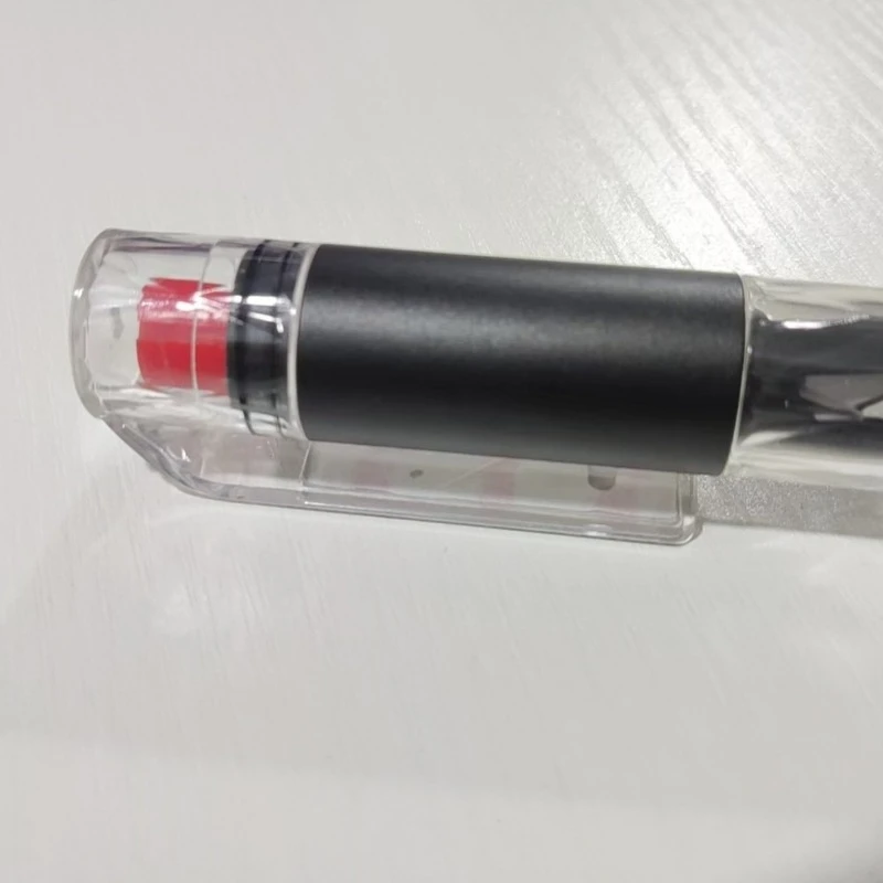 Multifunctional portable car safety hammer two-in-one in-car emergency safety hammer