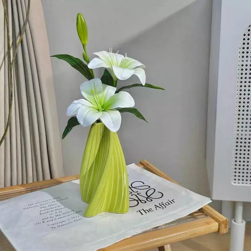 1pc Nordic Ins style ceramic vase square star rotating creative flower arrangement decoration home and room decoration