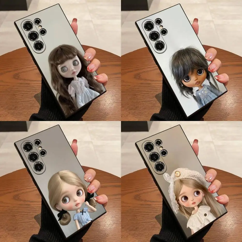 

Lovely Girl B-Blythe Doll Phone Case For Samsung S25,S24,S21,S22,S23,S30,Ultra,S20,Plus,Fe,Lite,5G Black Box
