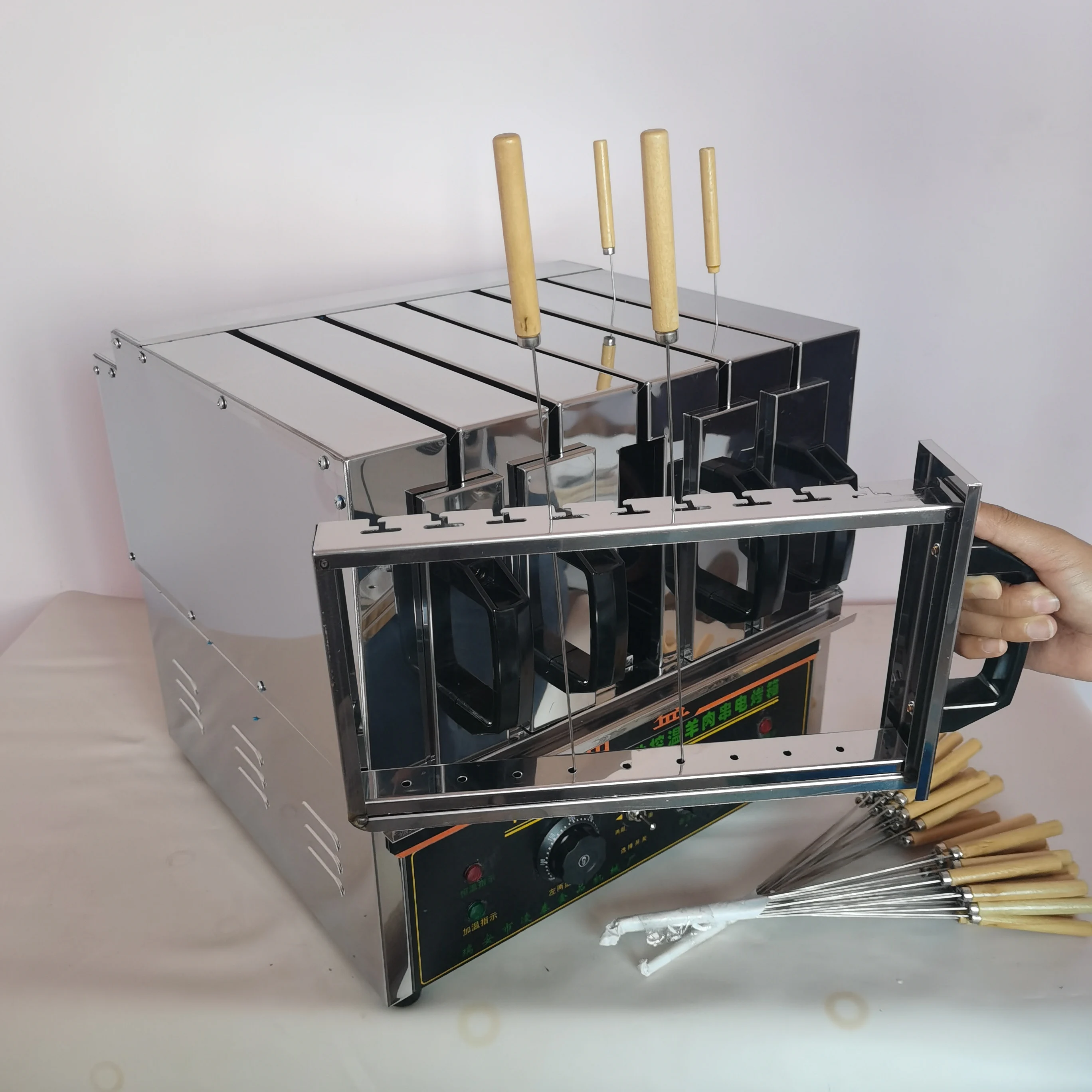 Full Automatic Mutton Shashlik Making Machine Multi Functional Roast Turkey Kebab Making Machine