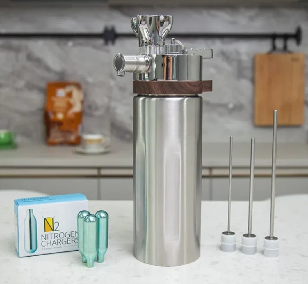 MCB Nitro Coffee Maker Bottle for Nitro Coffee Tea Sparkling Water, Compatible with N2 CO2 Gas Cartridges