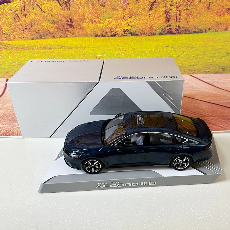 1:18 2023 Guangqi Honda ACCORD 11 generation ACCORD e:PHEV hybrid car model  Send friend Birthday present