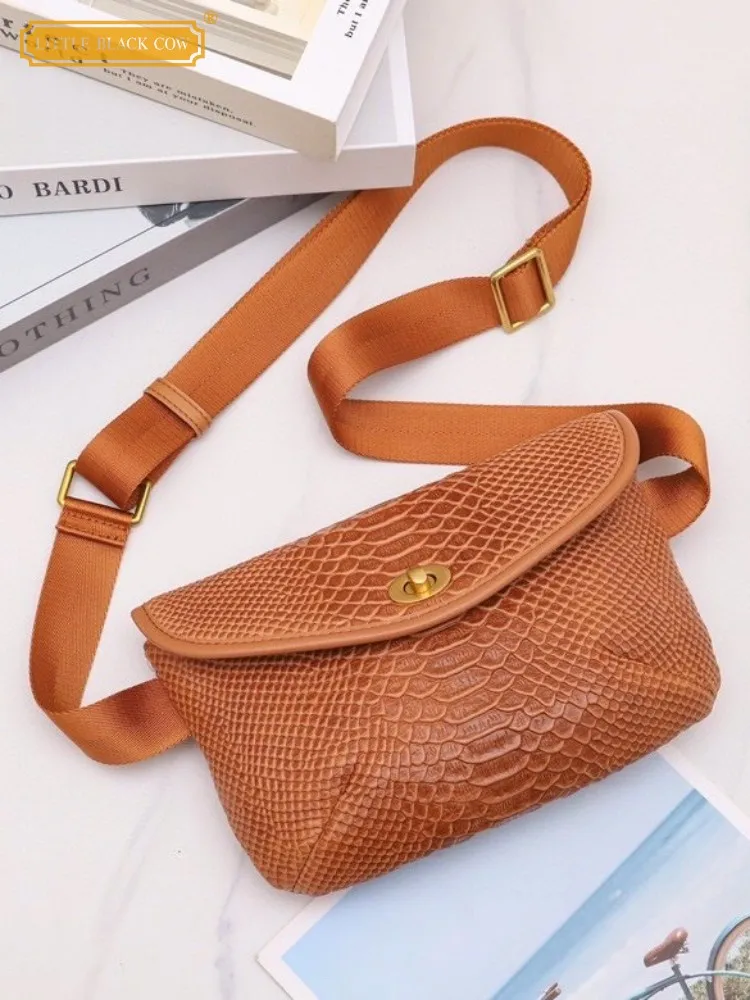 

Women Genuine Leather Casual Messenger Bag New Chest Bag Fashion Hasp Single Crossbody Bags New Office Ladies Shoulder Handbag