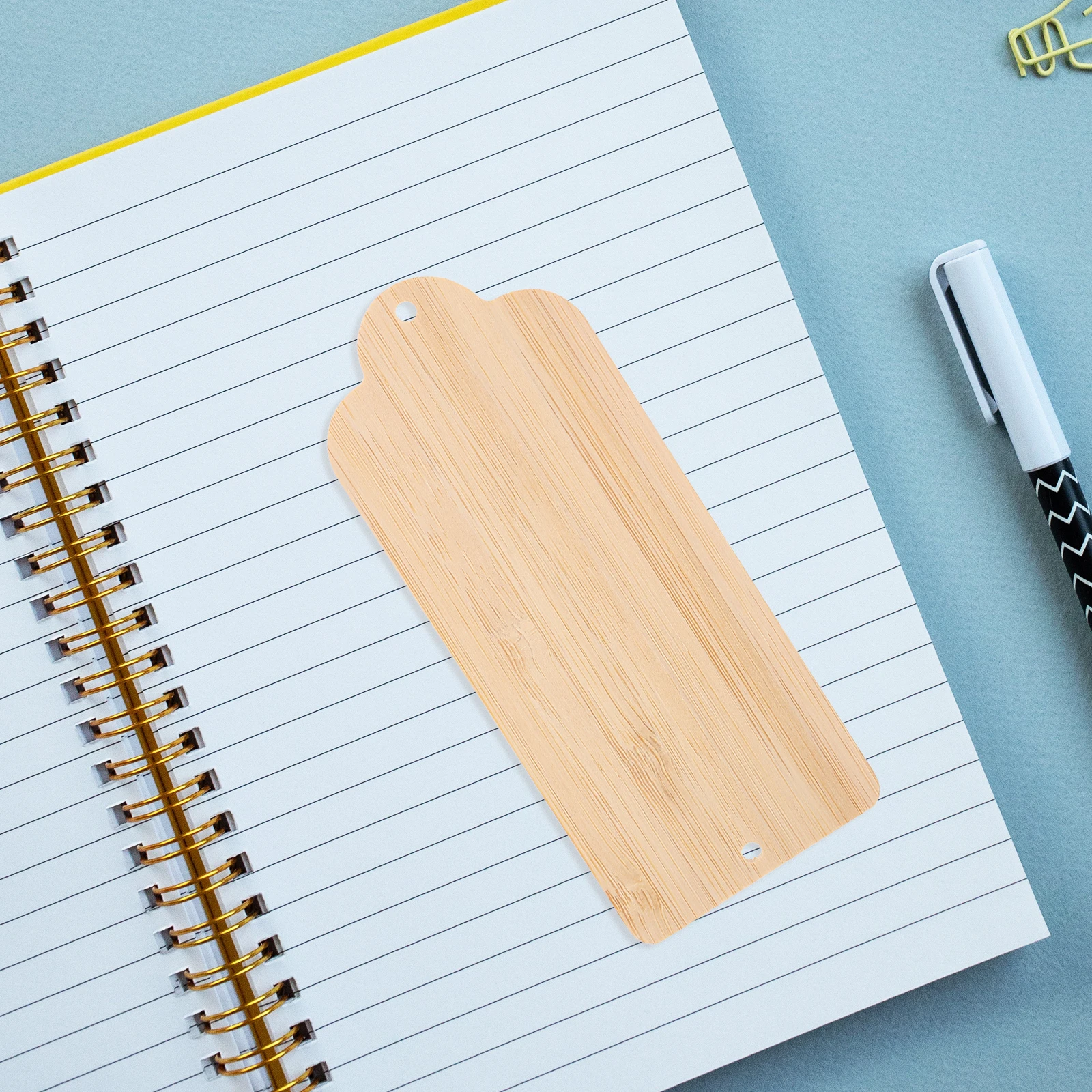 

10pcs Bamboo Bookmark Material Blank Bookmarks DIY Blanks Unfinished Cutout Rectangular Shapes Craft Supplies Lightweight Kids