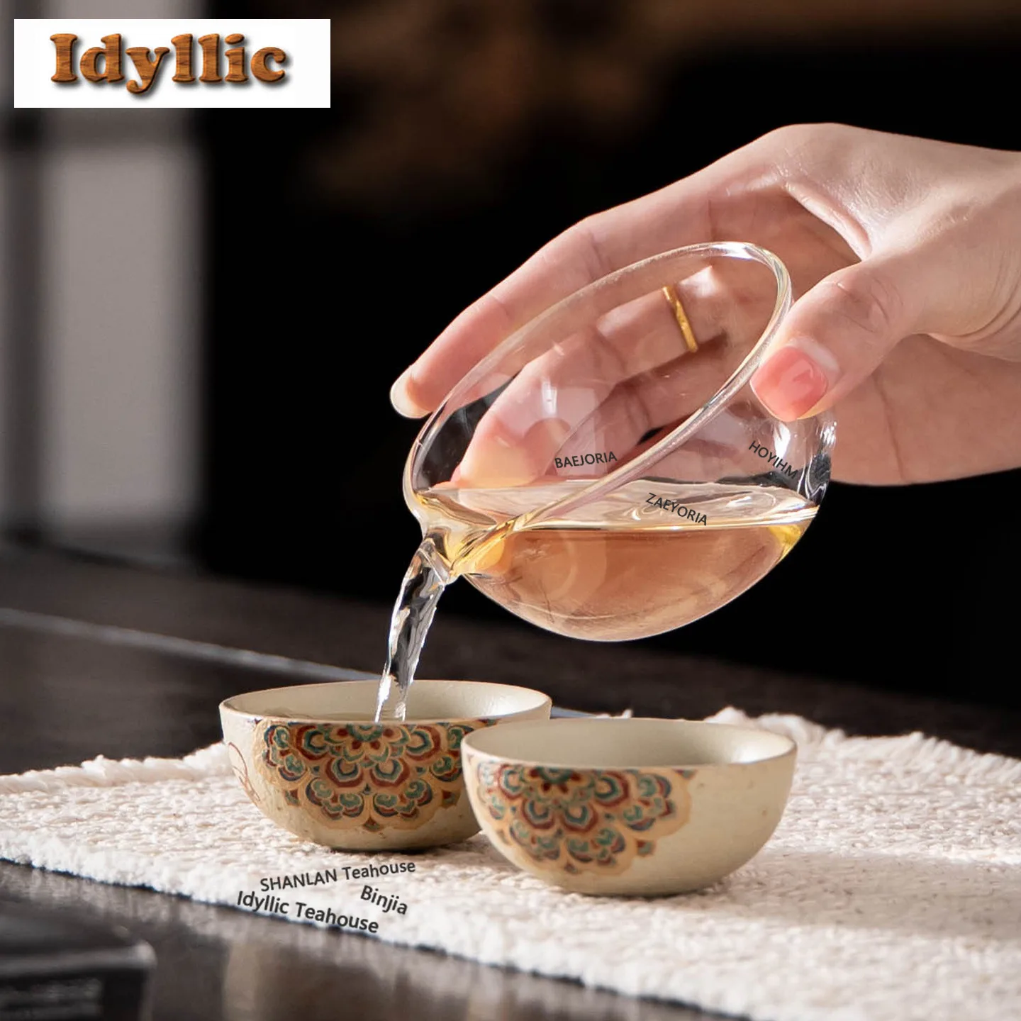 HOYIHM Dunhuang Flying Apsaras Travel Tea Set Kit Elegant Set of Cups 1 Pot 3 Cups Tea Maker Organizer Portable Picnic Tote Bag