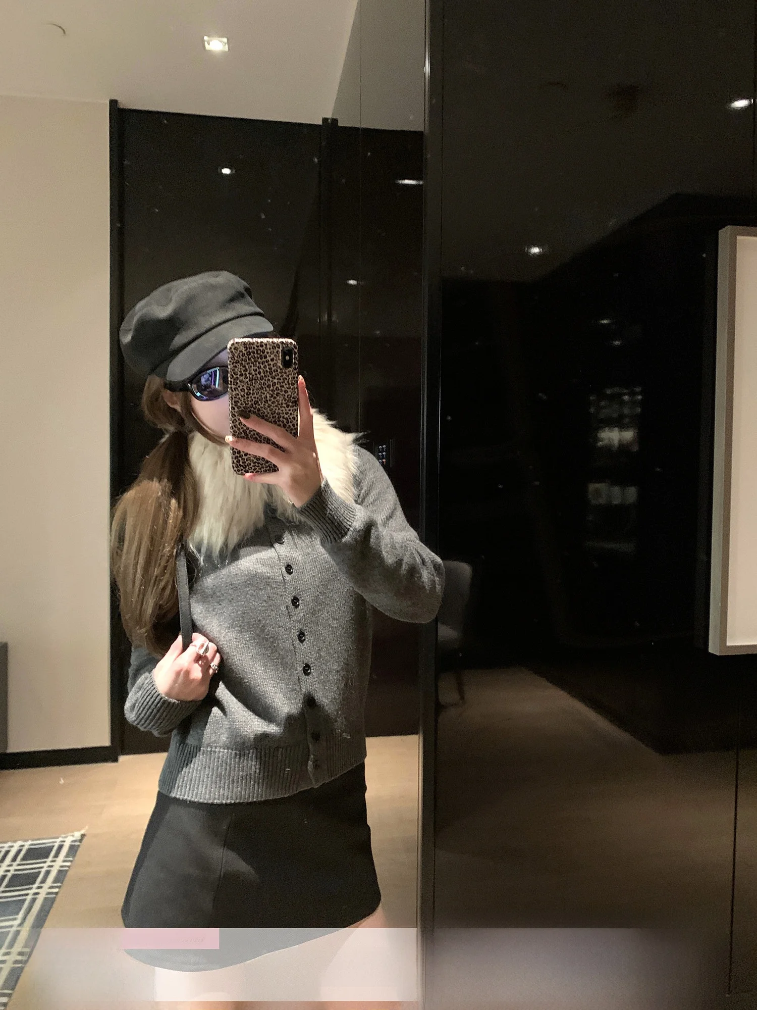 

Вязаный свитер с отстегивающимся меховым воротником и длинными рукавами для женщин, ранняя весна, однотонный, приталенный топ, цвет чая, модный стиль для девушек