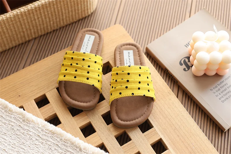 Kleinkind Mädchen Polka Dot Leder Sandalen 2026 Neue Sommer Kinder Strandschuhe Rutschfeste Trendige Barfuß Schule Outdoor Pool Pantoffeln – Detail 7