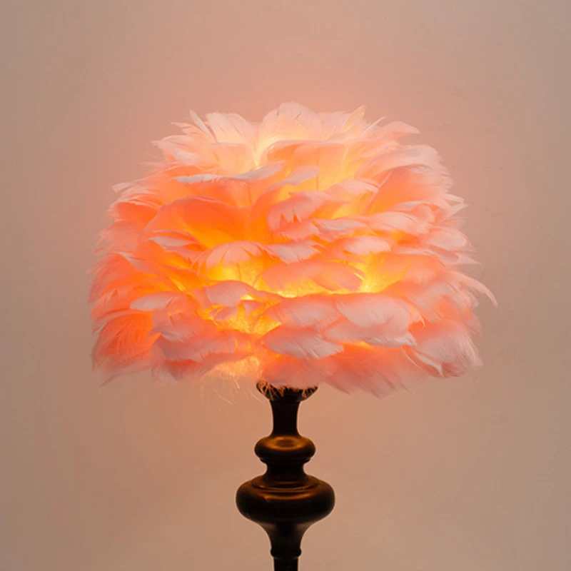 European Style Feather Lampshade Luxury Cloth Art Bedroom  Bedside Desk Lamp Cover Nordic Hotel Home Decor Feather Light Cover