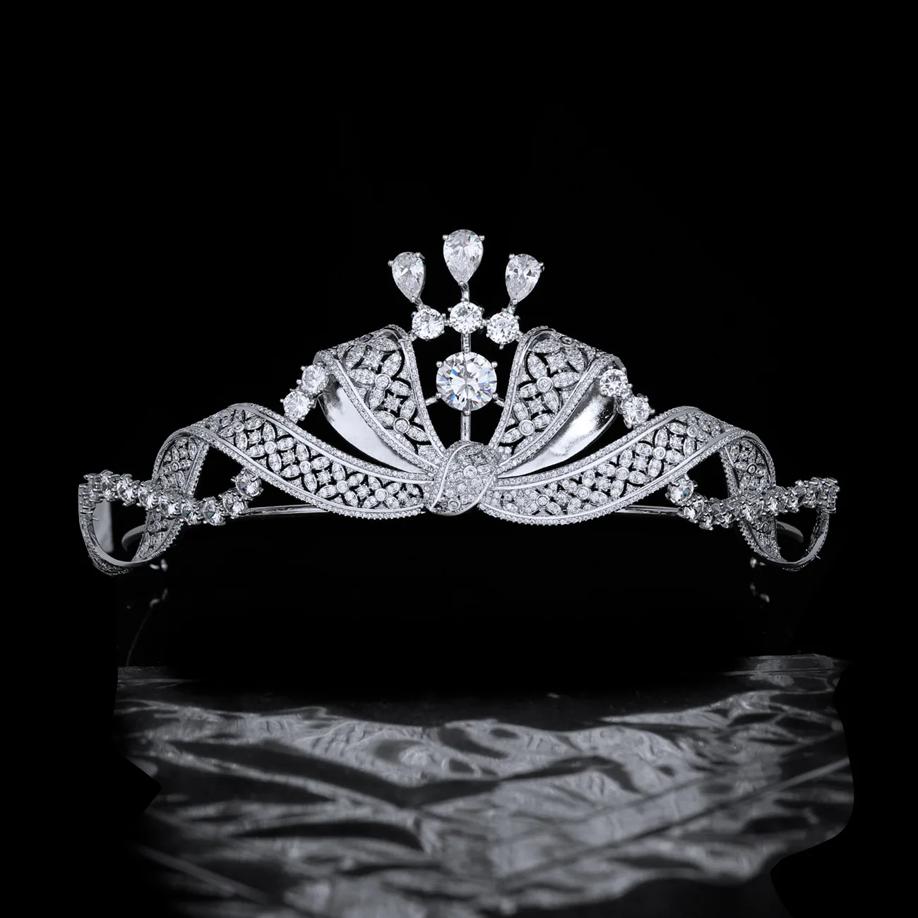 New Vintage Light Luxury Bow Crown Sparkle Jewelry Women Stereo Tiara Dress Decorate Wedding Bridal Holiday Party Gift H-68
