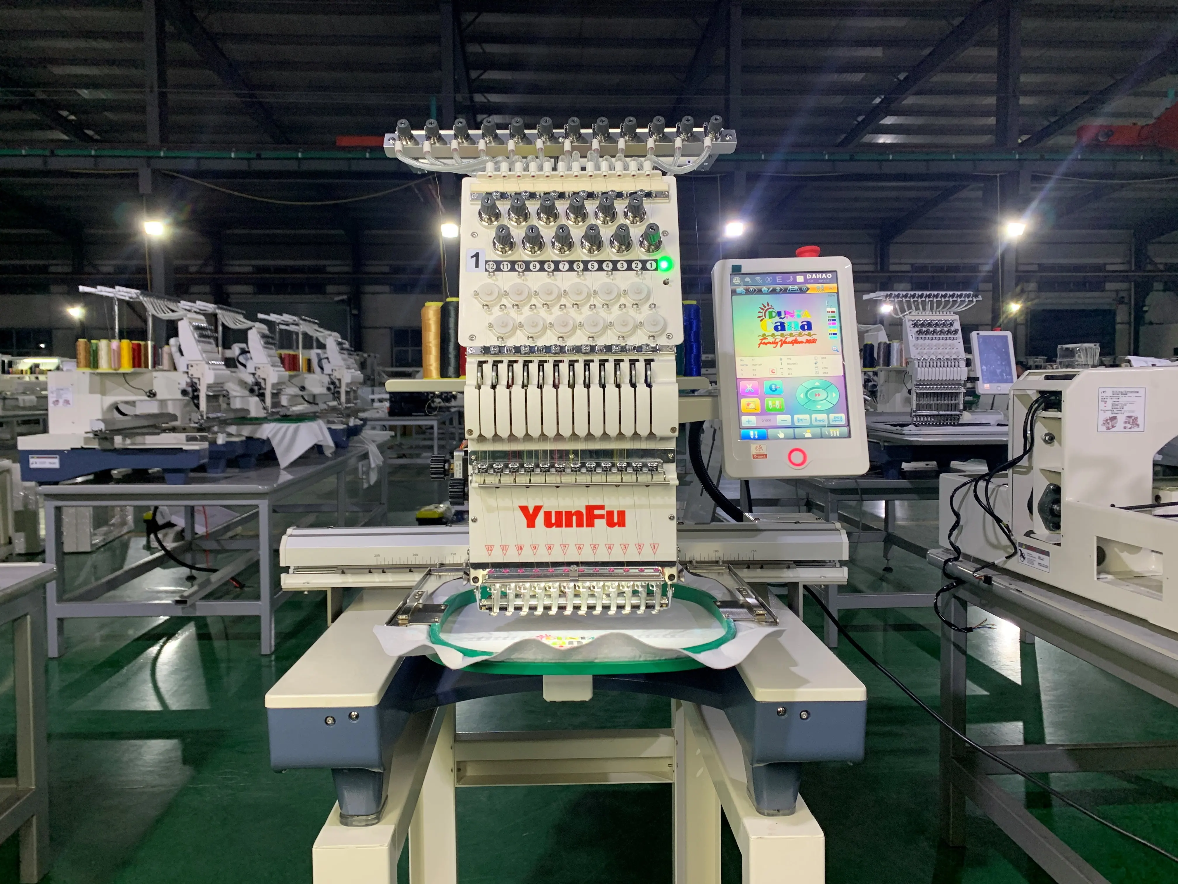 เครื่องปักเสื้อยืดแบบคอมพิวเตอ - Commercial Printing Shop บทวิจารณ์และราคา